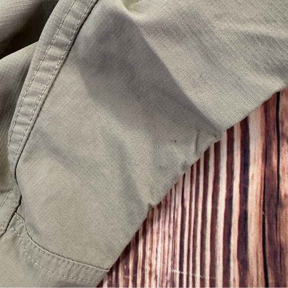 The North Face khaki Women’s Pants Size 10 - Picture 10 of 12